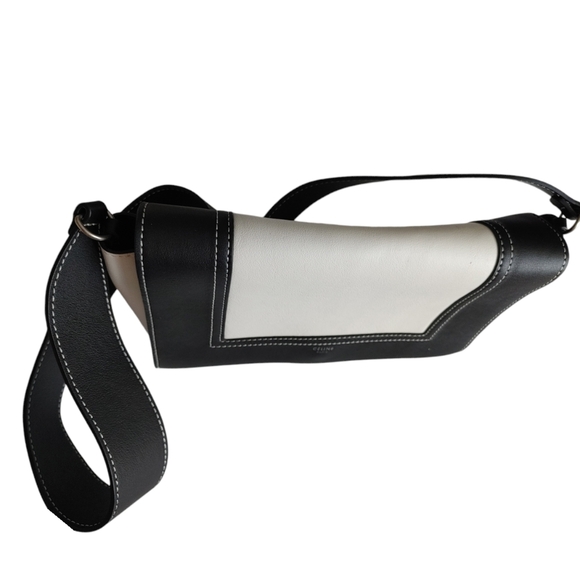 Celine Frame Black & White Leather Crossbody Bag - Picture 3 of 16